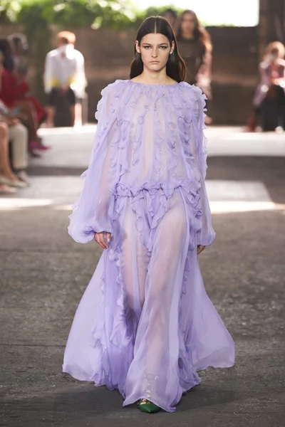 Look 63